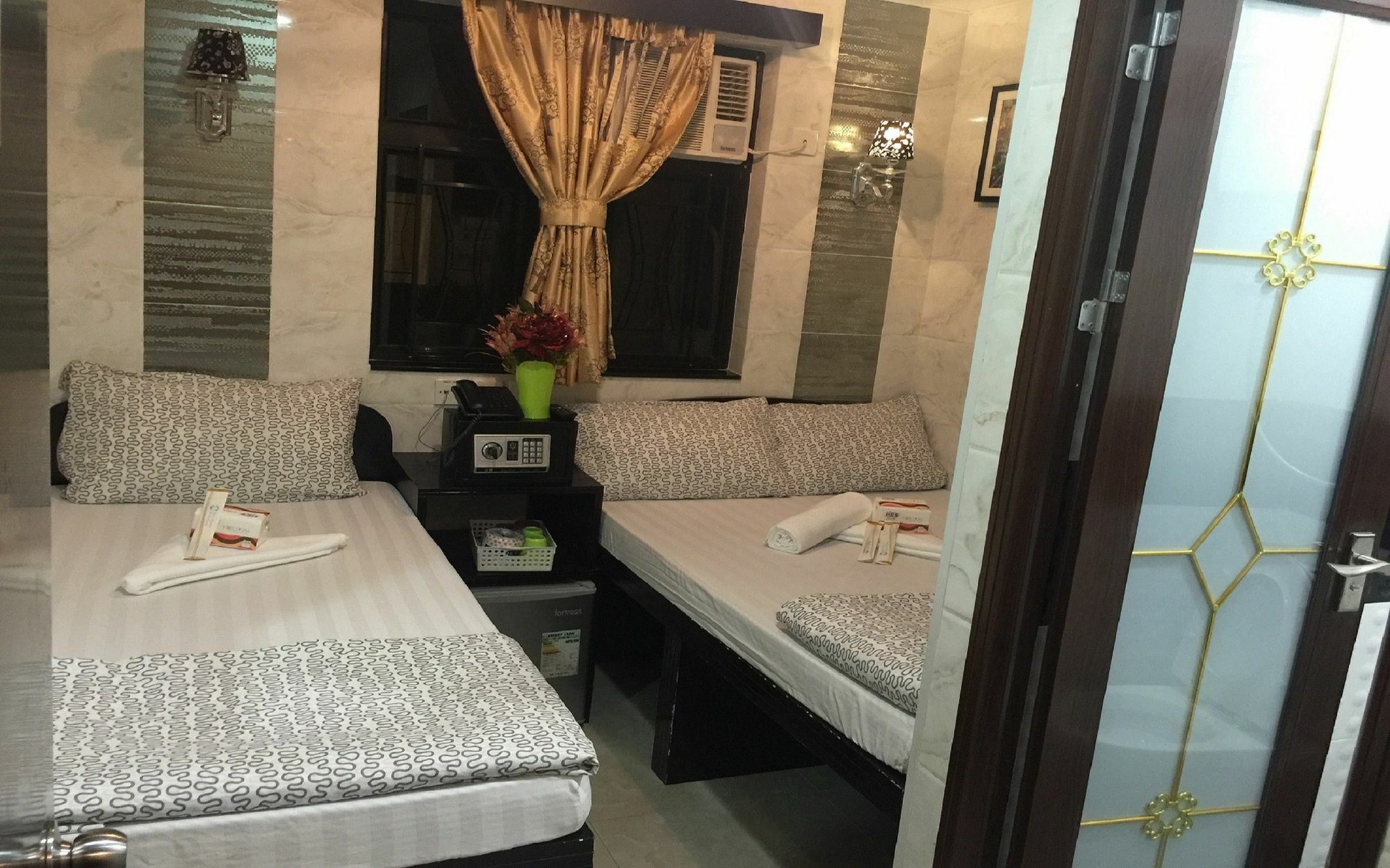 Skystar Hostel Hong Kong Dış mekan fotoğraf