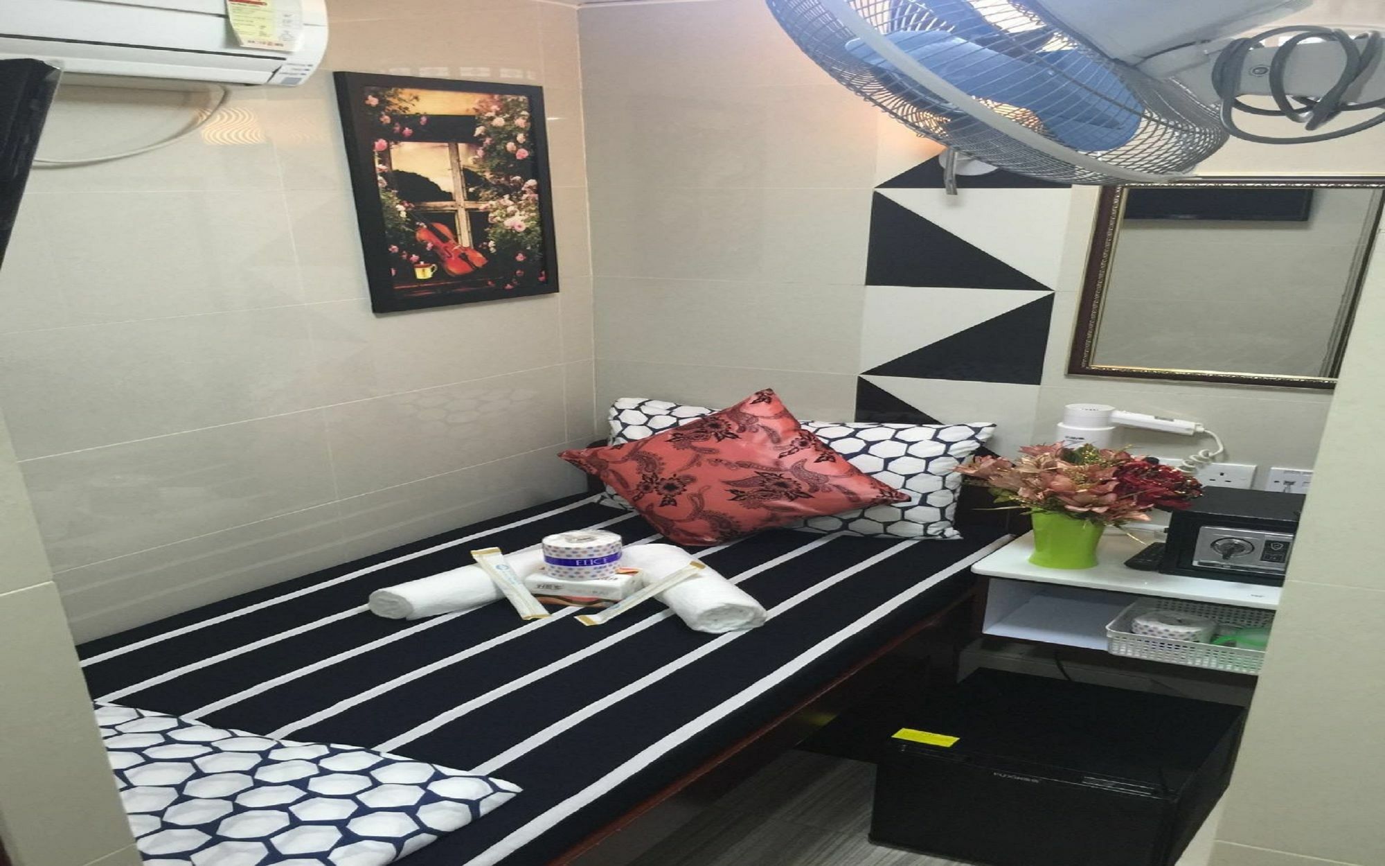Skystar Hostel Hong Kong Dış mekan fotoğraf